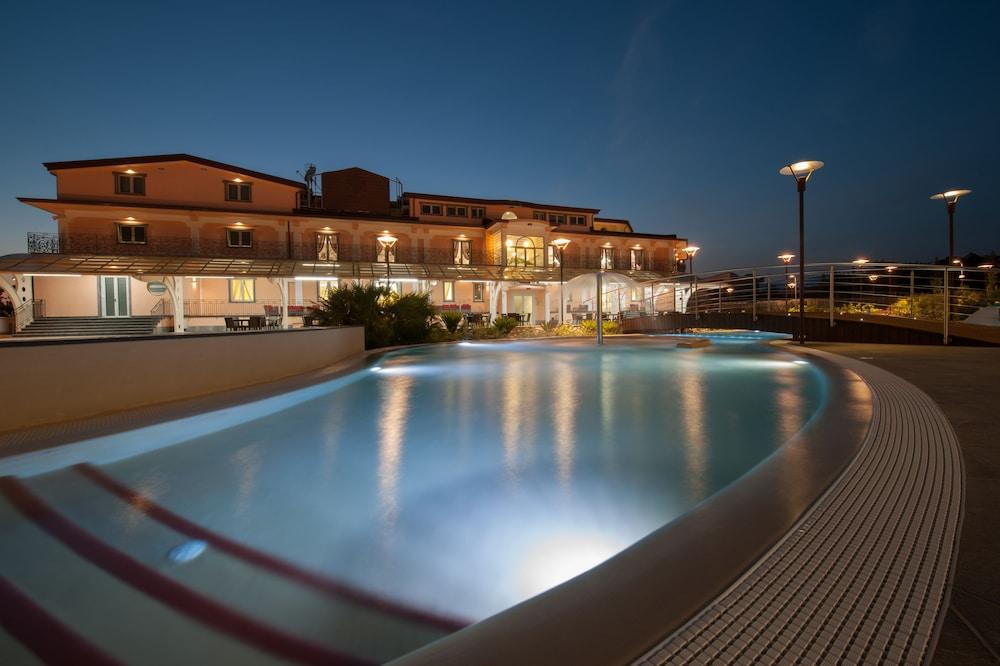 L' Araba Fenice Hotel & Resort Altavilla Silentina Exterior foto