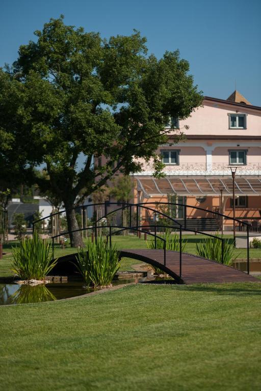 L' Araba Fenice Hotel & Resort Altavilla Silentina Exterior foto